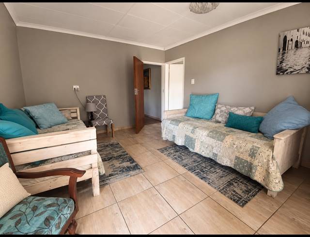4 BEDROOM HOUSE FOR SALE IN KOOKRUS